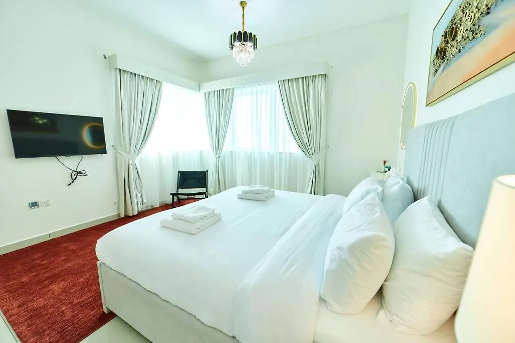 Svizona'S 2Br In Dubai Marina Apartment